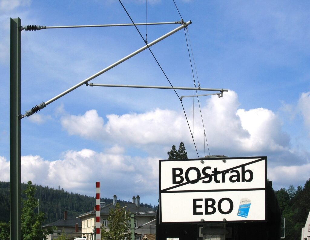 Systemwechsel einer Stadtbahn im Karlsruher Zweisystem-Netz
